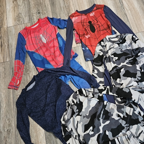 Lot of 5 Thin Pajama Sets - Picture 1 of 6